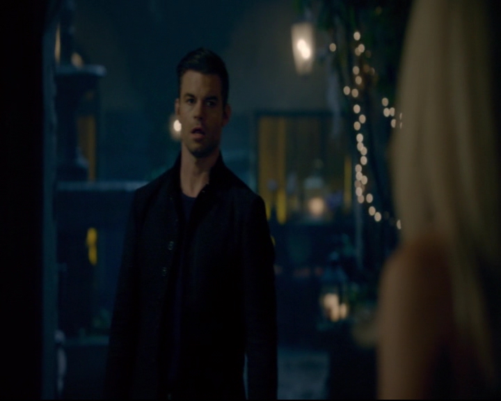 vampirediariesworld-dot-nl_TheOriginals5x08TheKindnessOfStrangers00256.jpg