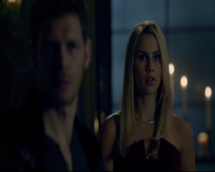 vampirediariesworld-dot-nl_TheOriginals5x08TheKindnessOfStrangers00258.jpg