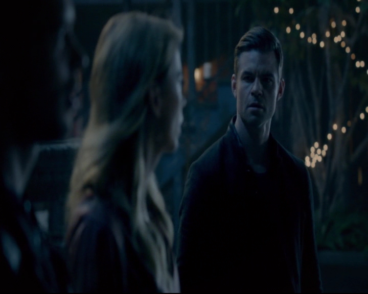 vampirediariesworld-dot-nl_TheOriginals5x08TheKindnessOfStrangers00285.jpg