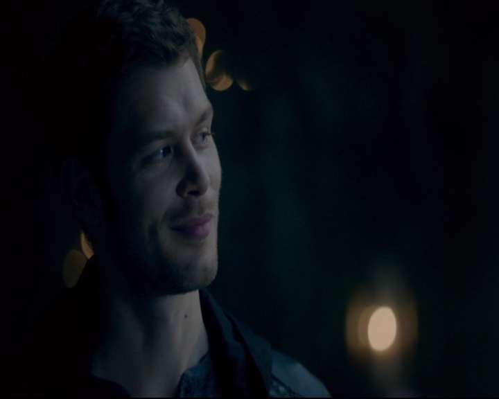 vampirediariesworld-dot-nl_TheOriginals5x08TheKindnessOfStrangers00287.jpg