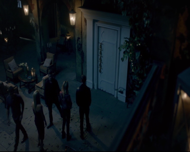 vampirediariesworld-dot-nl_TheOriginals5x08TheKindnessOfStrangers00308.jpg