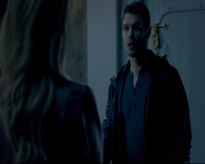 vampirediariesworld-dot-nl_TheOriginals5x08TheKindnessOfStrangers00312.jpg