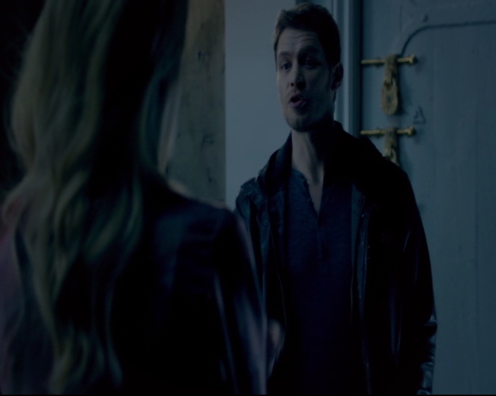 vampirediariesworld-dot-nl_TheOriginals5x08TheKindnessOfStrangers00315.jpg