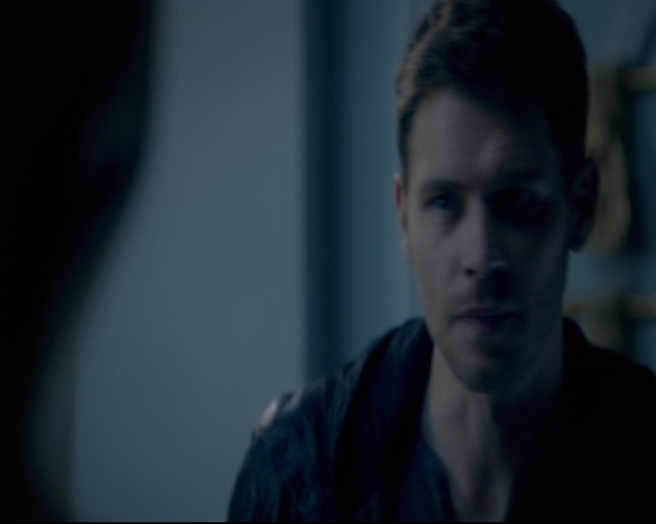 vampirediariesworld-dot-nl_TheOriginals5x08TheKindnessOfStrangers00321.jpg