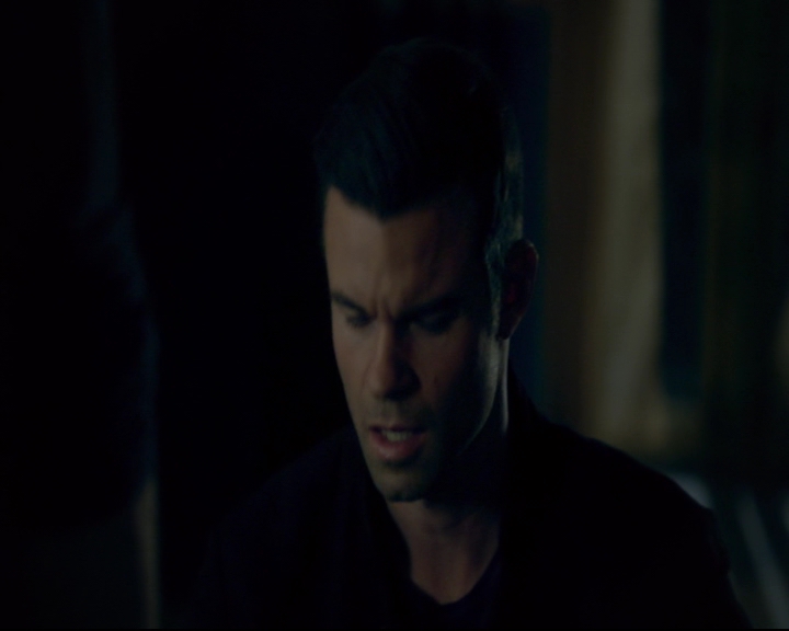 vampirediariesworld-dot-nl_TheOriginals5x08TheKindnessOfStrangers00347.jpg