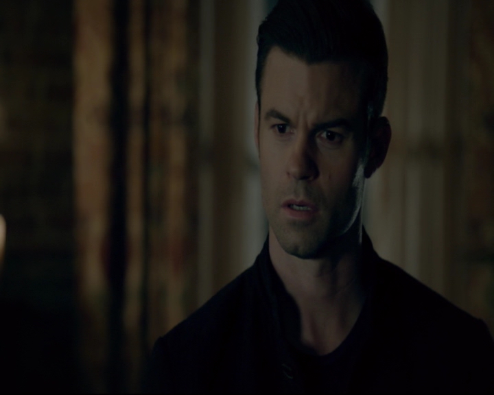 vampirediariesworld-dot-nl_TheOriginals5x08TheKindnessOfStrangers00377.jpg