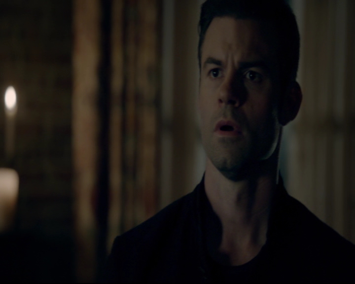 vampirediariesworld-dot-nl_TheOriginals5x08TheKindnessOfStrangers00392.jpg