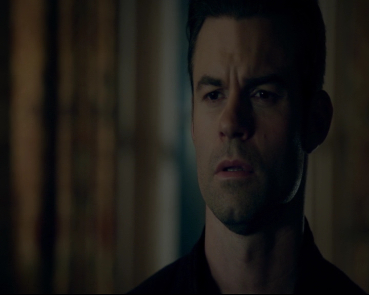 vampirediariesworld-dot-nl_TheOriginals5x08TheKindnessOfStrangers00400.jpg