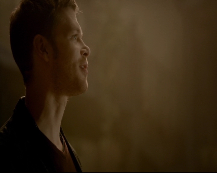 vampirediariesworld-dot-nl_TheOriginals5x08TheKindnessOfStrangers00426.jpg