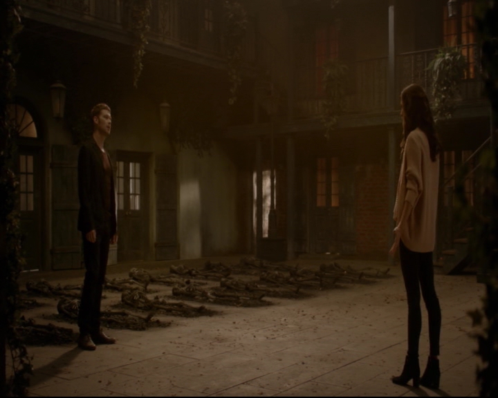 vampirediariesworld-dot-nl_TheOriginals5x08TheKindnessOfStrangers00431.jpg