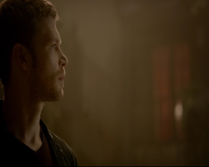 vampirediariesworld-dot-nl_TheOriginals5x08TheKindnessOfStrangers00447.jpg