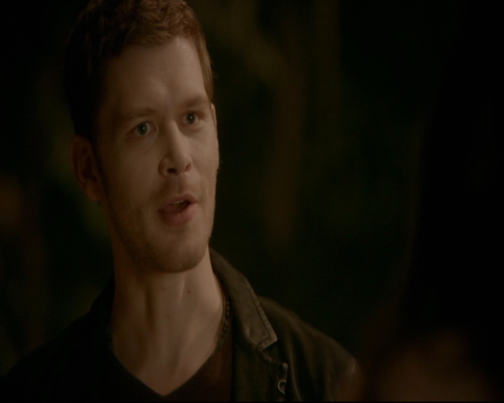 vampirediariesworld-dot-nl_TheOriginals5x08TheKindnessOfStrangers00462.jpg