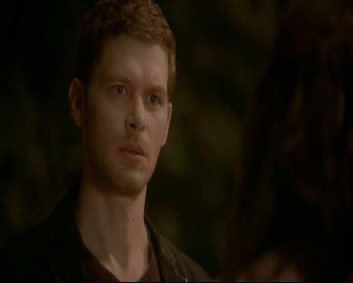 vampirediariesworld-dot-nl_TheOriginals5x08TheKindnessOfStrangers00473.jpg