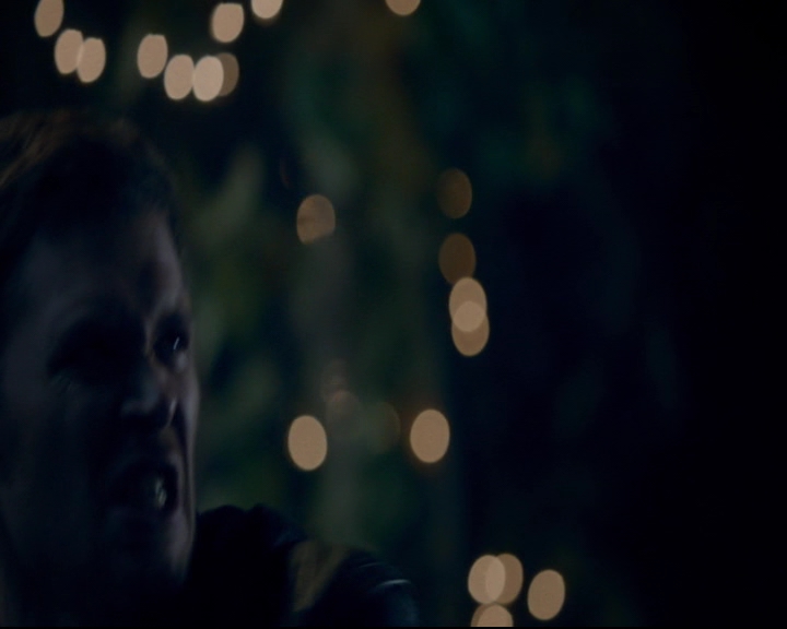 vampirediariesworld-dot-nl_TheOriginals5x08TheKindnessOfStrangers00491.jpg