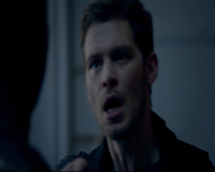 vampirediariesworld-dot-nl_TheOriginals5x08TheKindnessOfStrangers00514.jpg