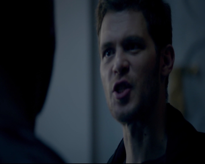 vampirediariesworld-dot-nl_TheOriginals5x08TheKindnessOfStrangers00515.jpg