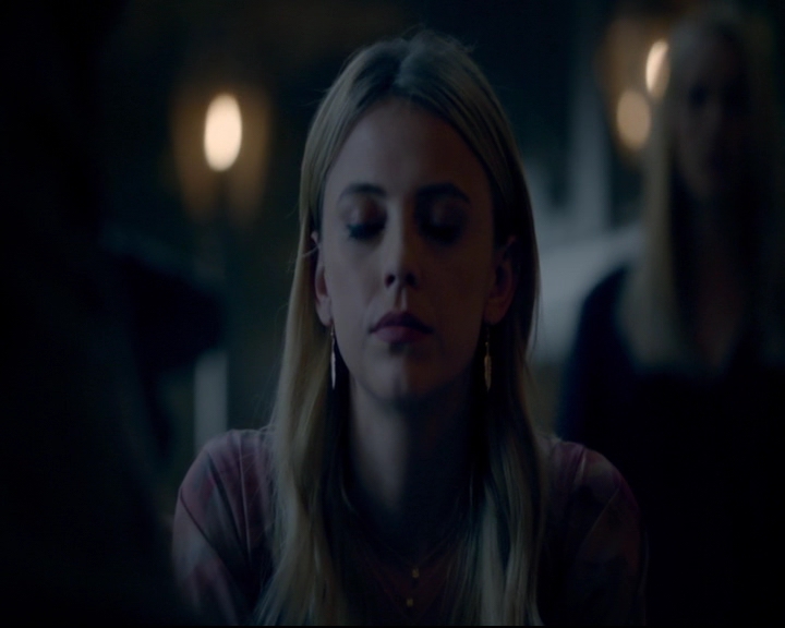 vampirediariesworld-dot-nl_TheOriginals5x08TheKindnessOfStrangers00539.jpg