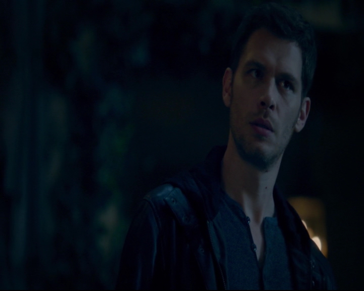 vampirediariesworld-dot-nl_TheOriginals5x08TheKindnessOfStrangers00573.jpg