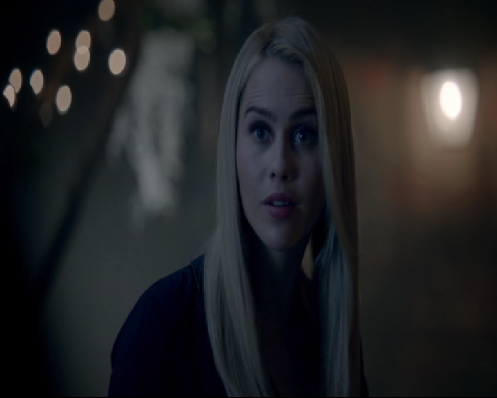 vampirediariesworld-dot-nl_TheOriginals5x08TheKindnessOfStrangers00574.jpg