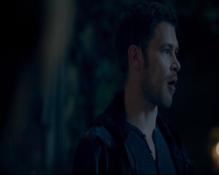 vampirediariesworld-dot-nl_TheOriginals5x08TheKindnessOfStrangers00583.jpg