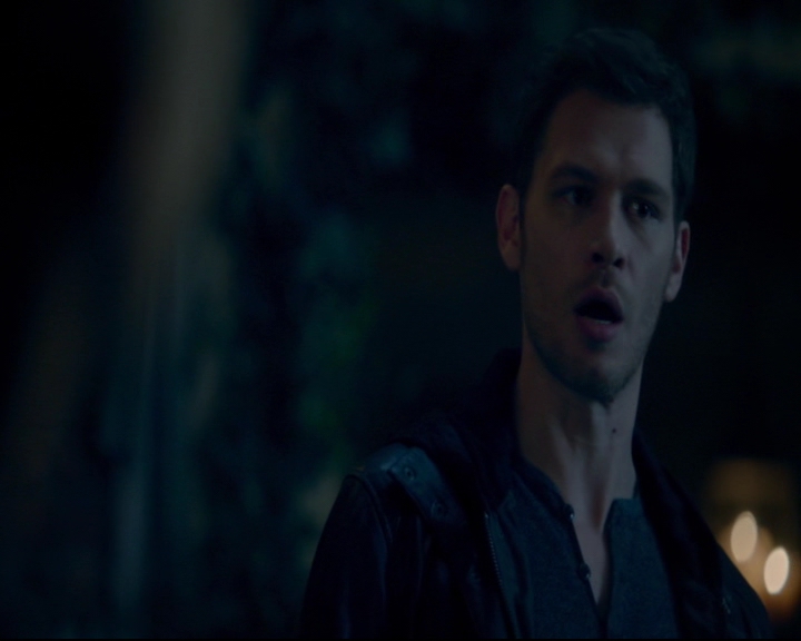 vampirediariesworld-dot-nl_TheOriginals5x08TheKindnessOfStrangers00588.jpg