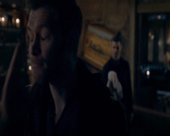 vampirediariesworld-dot-nl_TheOriginals5x08TheKindnessOfStrangers00604.jpg