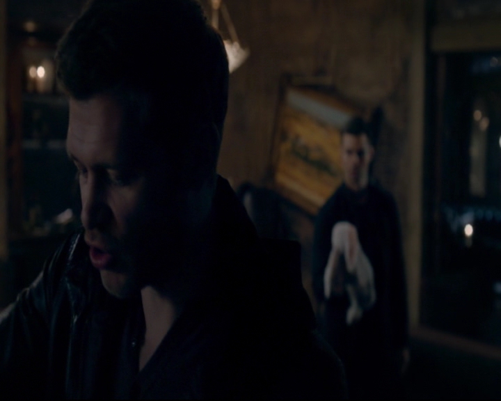 vampirediariesworld-dot-nl_TheOriginals5x08TheKindnessOfStrangers00607.jpg