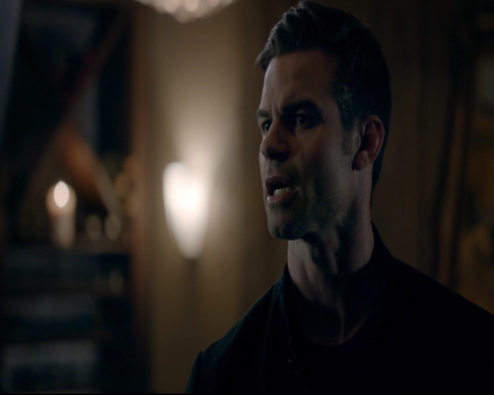 vampirediariesworld-dot-nl_TheOriginals5x08TheKindnessOfStrangers00608.jpg