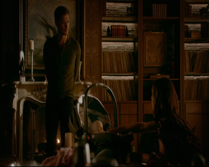 vampirediariesworld-dot-nl_TheOriginals5x08TheKindnessOfStrangers00661.jpg