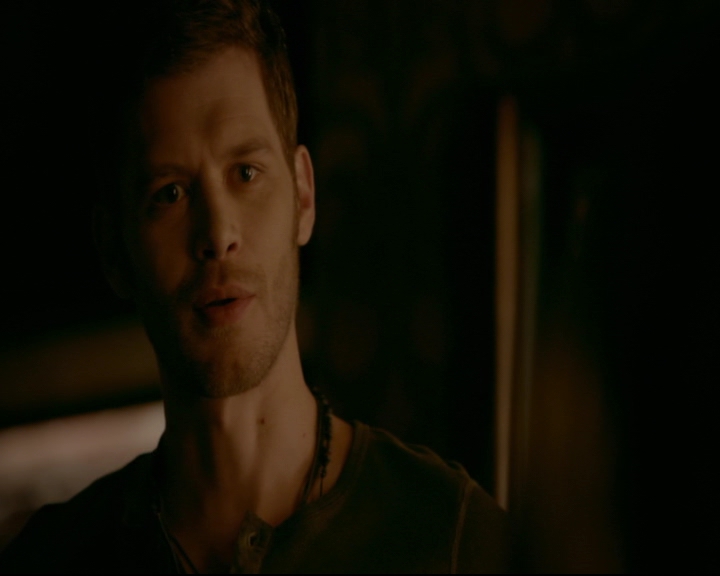 vampirediariesworld-dot-nl_TheOriginals5x08TheKindnessOfStrangers00693.jpg