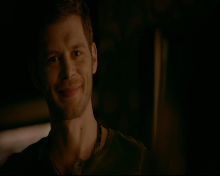 vampirediariesworld-dot-nl_TheOriginals5x08TheKindnessOfStrangers00695.jpg