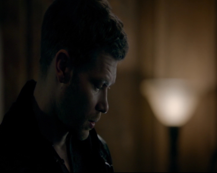 vampirediariesworld-dot-nl_TheOriginals5x08TheKindnessOfStrangers00701.jpg