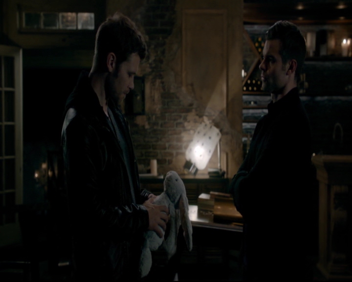 vampirediariesworld-dot-nl_TheOriginals5x08TheKindnessOfStrangers00706.jpg