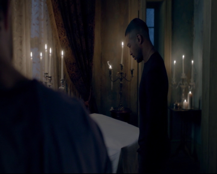 vampirediariesworld-dot-nl_TheOriginals5x08TheKindnessOfStrangers00727.jpg