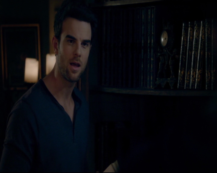 vampirediariesworld-dot-nl_TheOriginals5x08TheKindnessOfStrangers00741.jpg