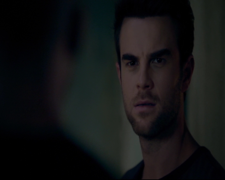 vampirediariesworld-dot-nl_TheOriginals5x08TheKindnessOfStrangers00791.jpg