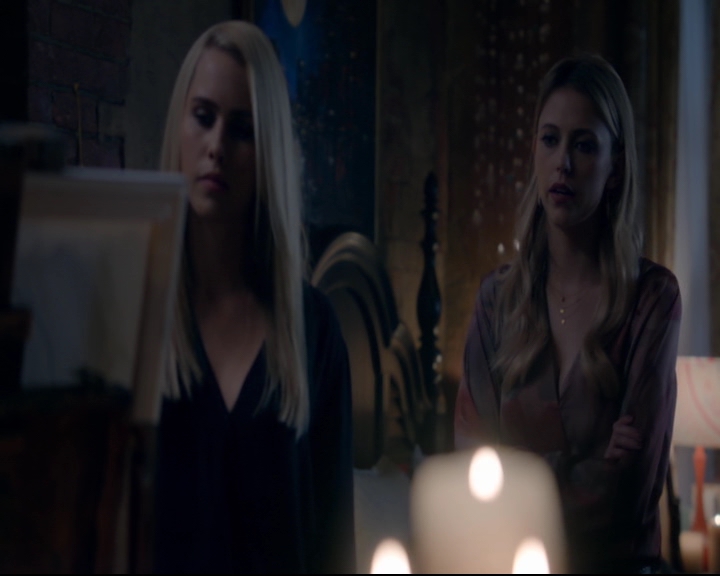 vampirediariesworld-dot-nl_TheOriginals5x08TheKindnessOfStrangers00805.jpg