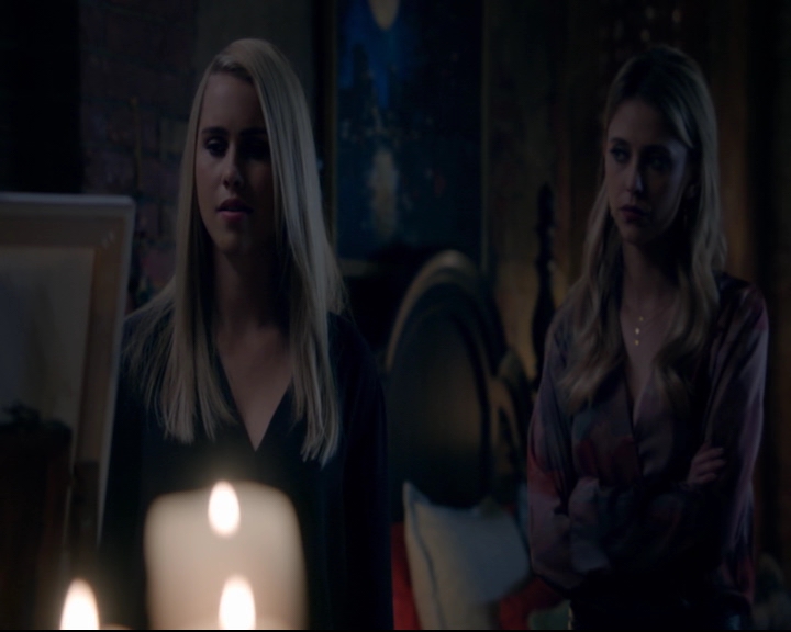 vampirediariesworld-dot-nl_TheOriginals5x08TheKindnessOfStrangers00816.jpg