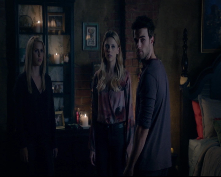 vampirediariesworld-dot-nl_TheOriginals5x08TheKindnessOfStrangers00855.jpg