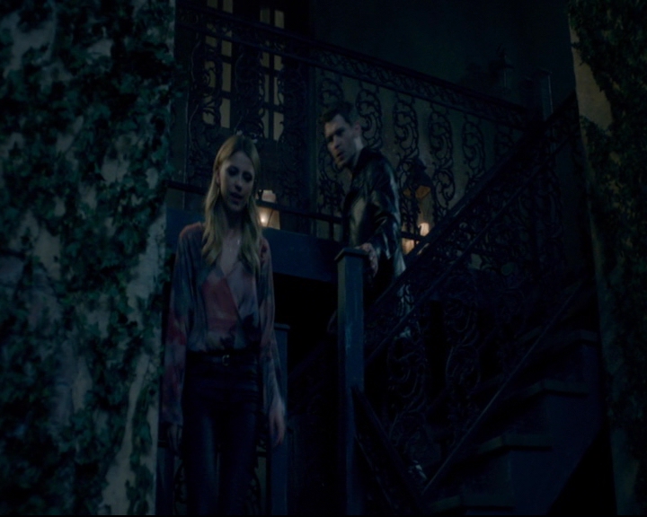 vampirediariesworld-dot-nl_TheOriginals5x08TheKindnessOfStrangers00869.jpg