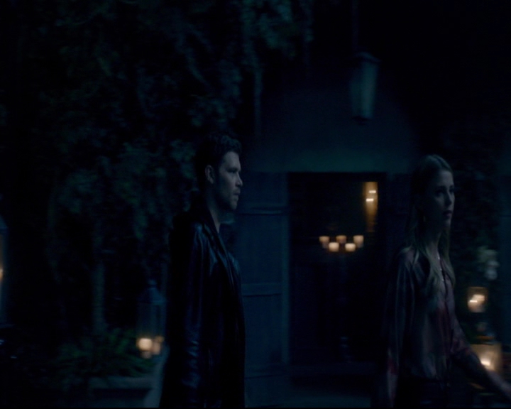 vampirediariesworld-dot-nl_TheOriginals5x08TheKindnessOfStrangers00873.jpg