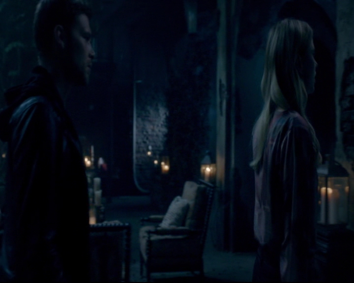 vampirediariesworld-dot-nl_TheOriginals5x08TheKindnessOfStrangers00880.jpg