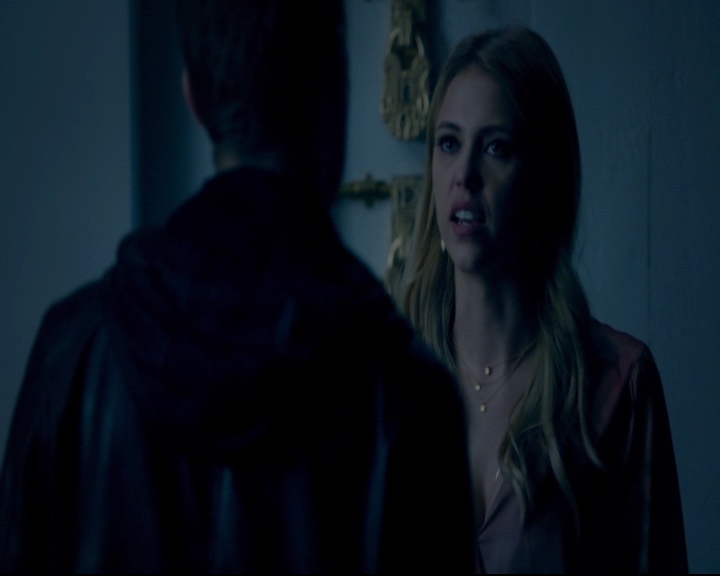 vampirediariesworld-dot-nl_TheOriginals5x08TheKindnessOfStrangers00895.jpg