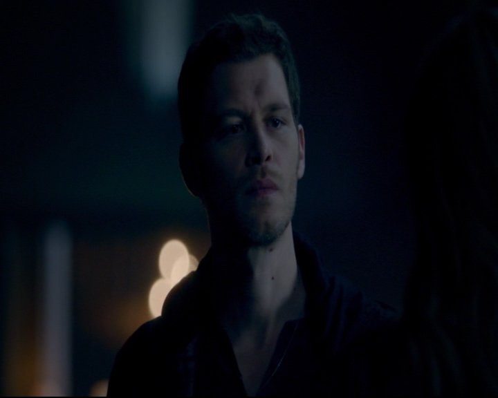 vampirediariesworld-dot-nl_TheOriginals5x08TheKindnessOfStrangers00901.jpg