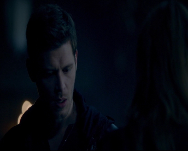 vampirediariesworld-dot-nl_TheOriginals5x08TheKindnessOfStrangers00922.jpg