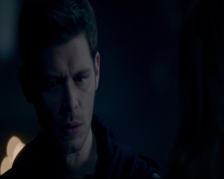 vampirediariesworld-dot-nl_TheOriginals5x08TheKindnessOfStrangers00927.jpg