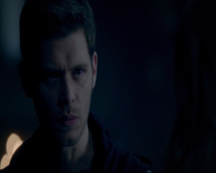 vampirediariesworld-dot-nl_TheOriginals5x08TheKindnessOfStrangers00928.jpg