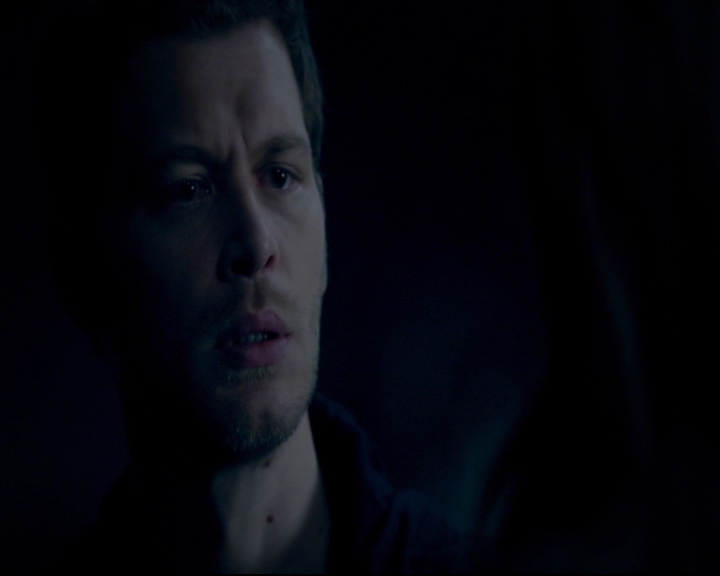 vampirediariesworld-dot-nl_TheOriginals5x08TheKindnessOfStrangers00938.jpg