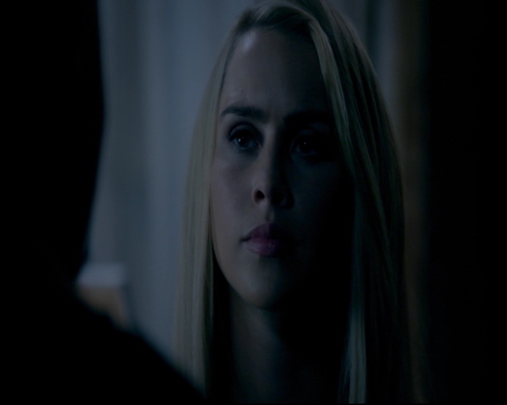 vampirediariesworld-dot-nl_TheOriginals5x08TheKindnessOfStrangers01046.jpg