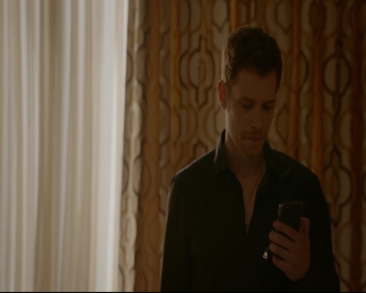 vampirediariesworld-dot-nl_TheOriginals5x08TheKindnessOfStrangers01106.jpg